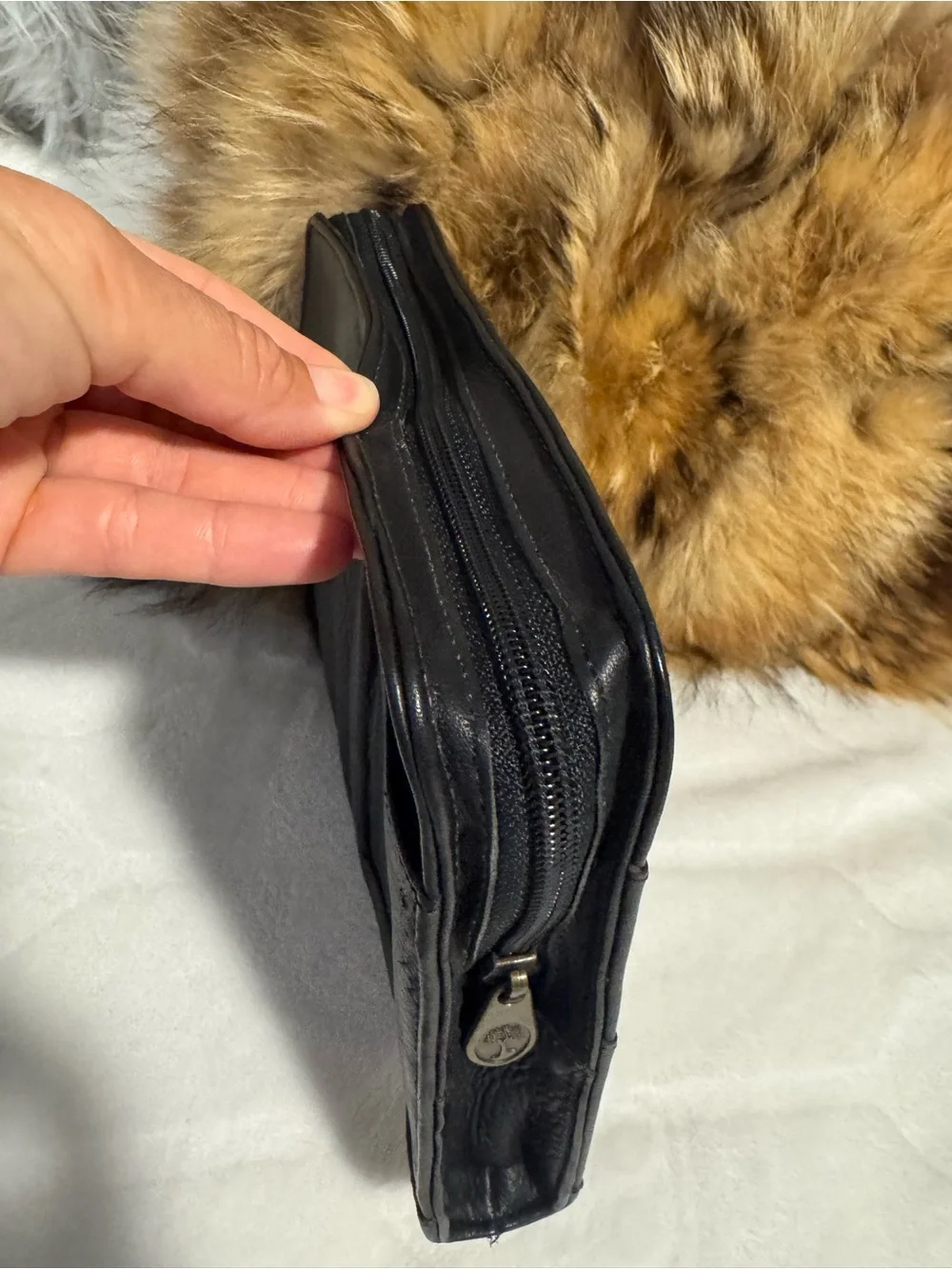 Levenger Black Pebbled Leather Zip Travel Organizer